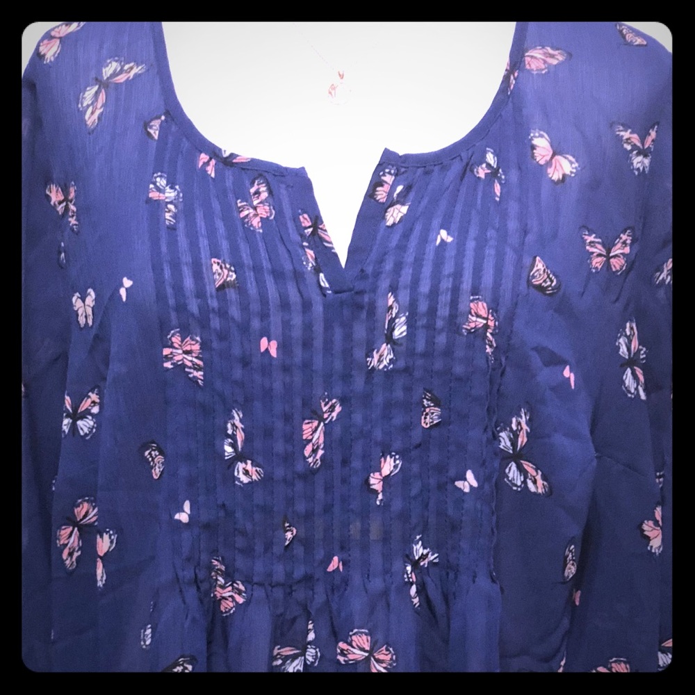 Re Posh. Torrid blouse